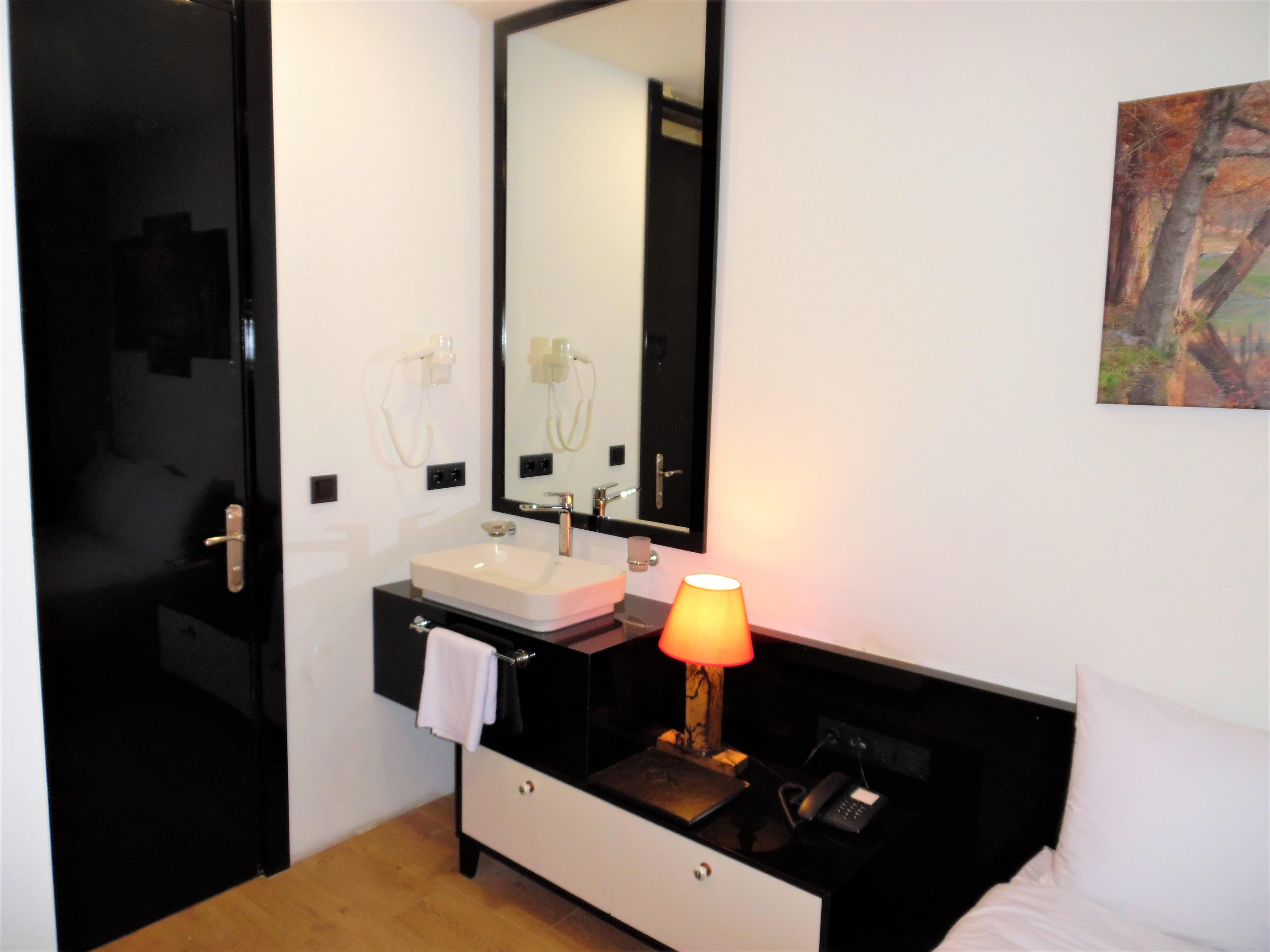 Vvr Hotel Istanbul Exterior photo