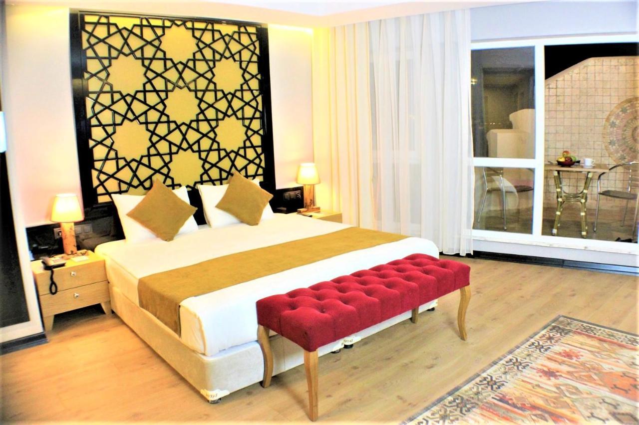 Vvr Hotel Istanbul Exterior photo