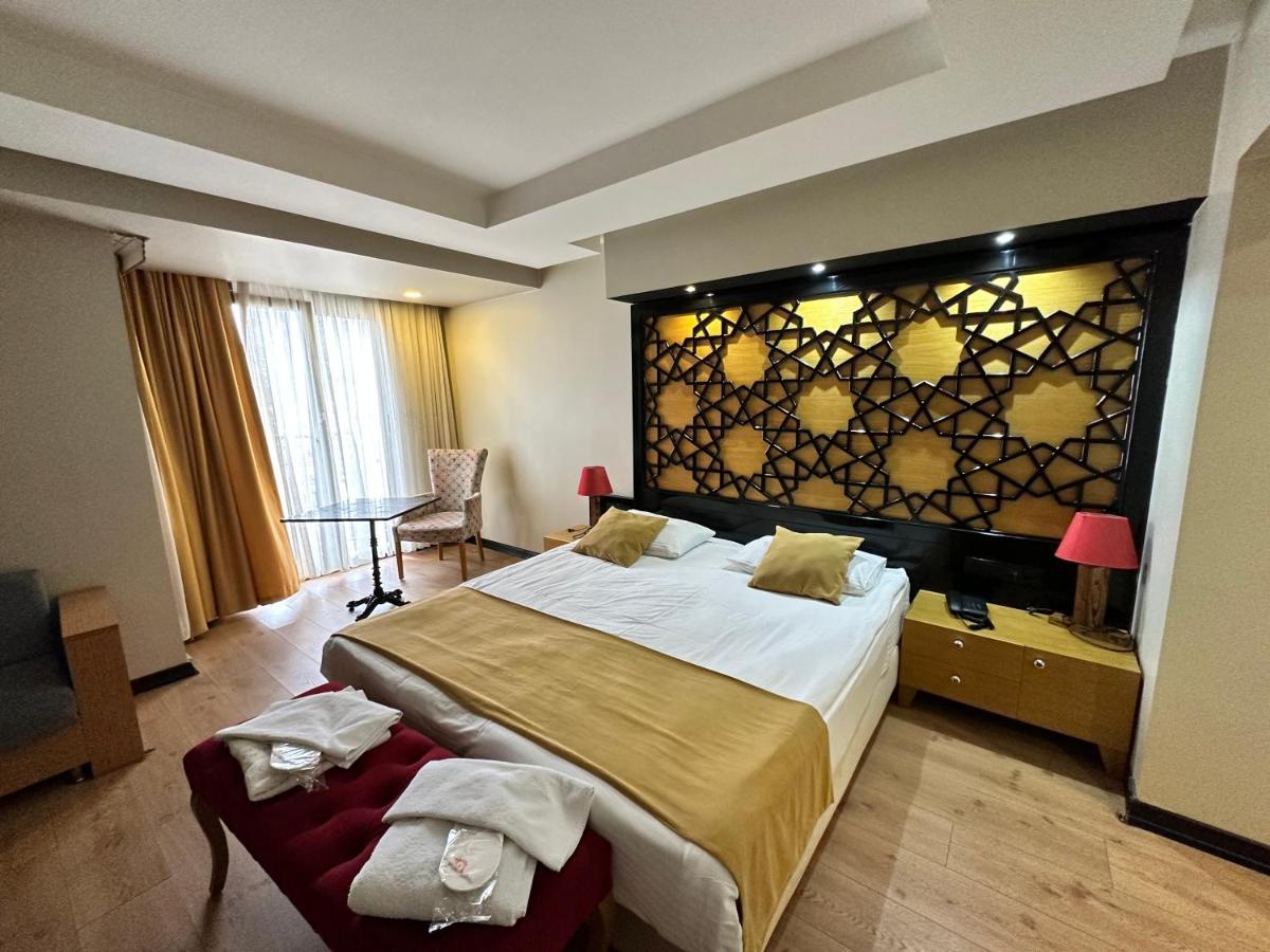 Vvr Hotel Istanbul Exterior photo