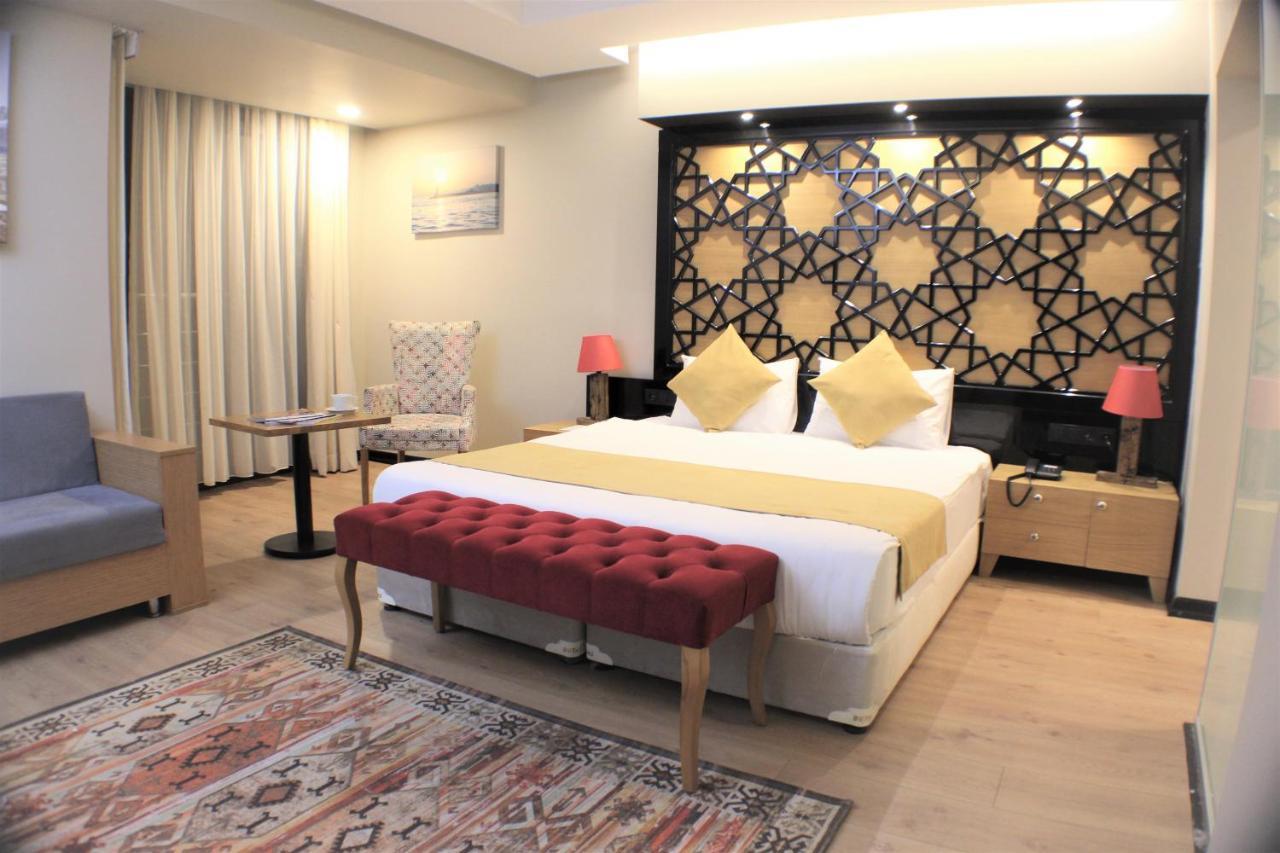 Vvr Hotel Istanbul Exterior photo